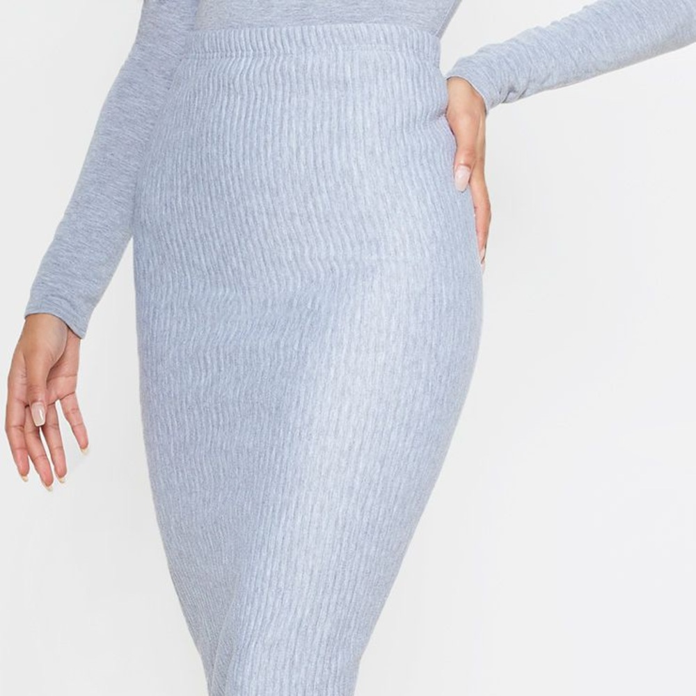 Rib Midaxi Skirt. {PrettyLittleThing}